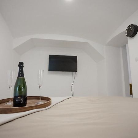 Amore Luxury Apartment Zagreb Exteriör bild